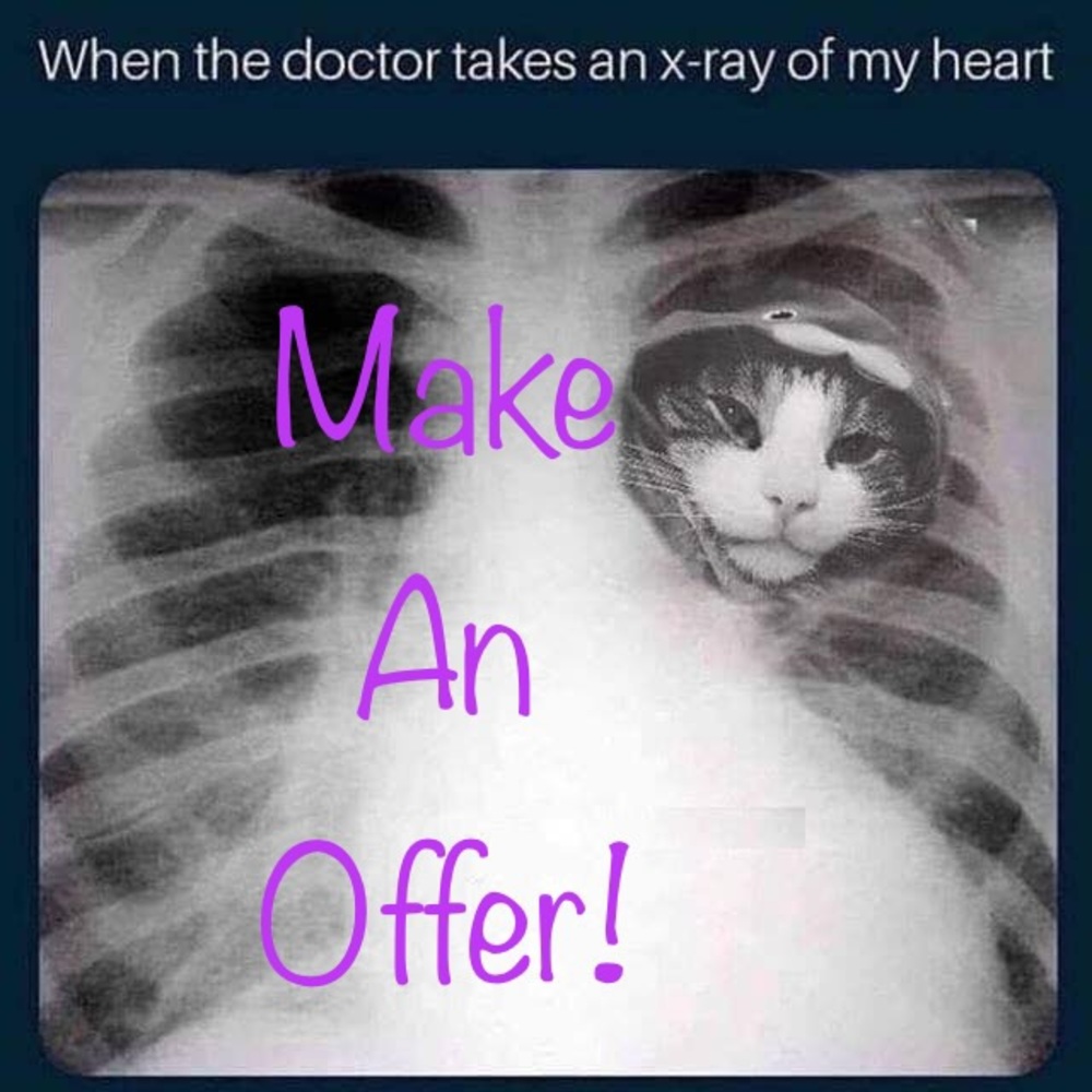 Please feel free to make a reasonable offer!! 🖤